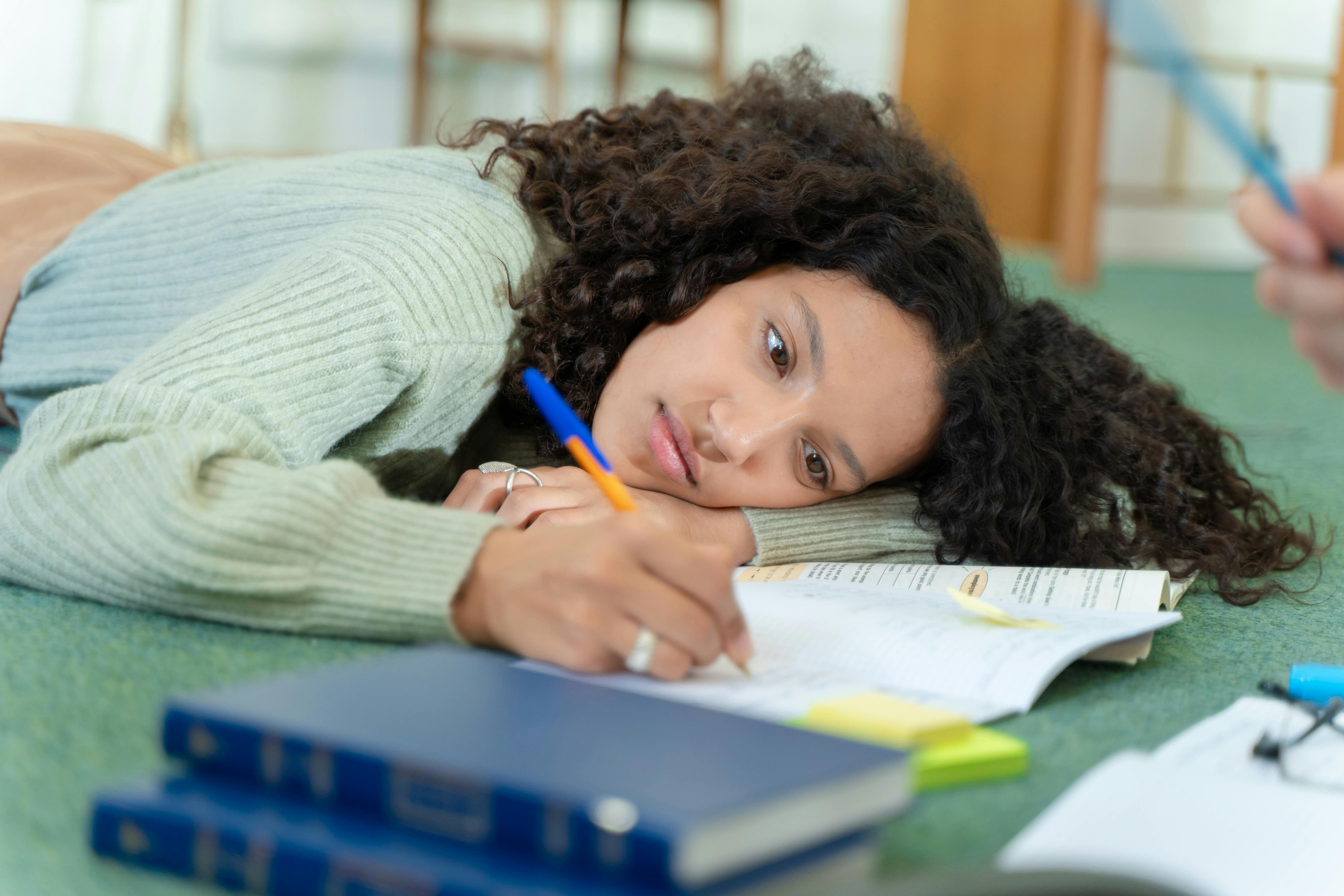 Are college Assignments stressing you this spring?